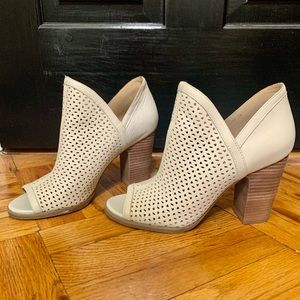 Lucky Brand slide- in peep toe bootie